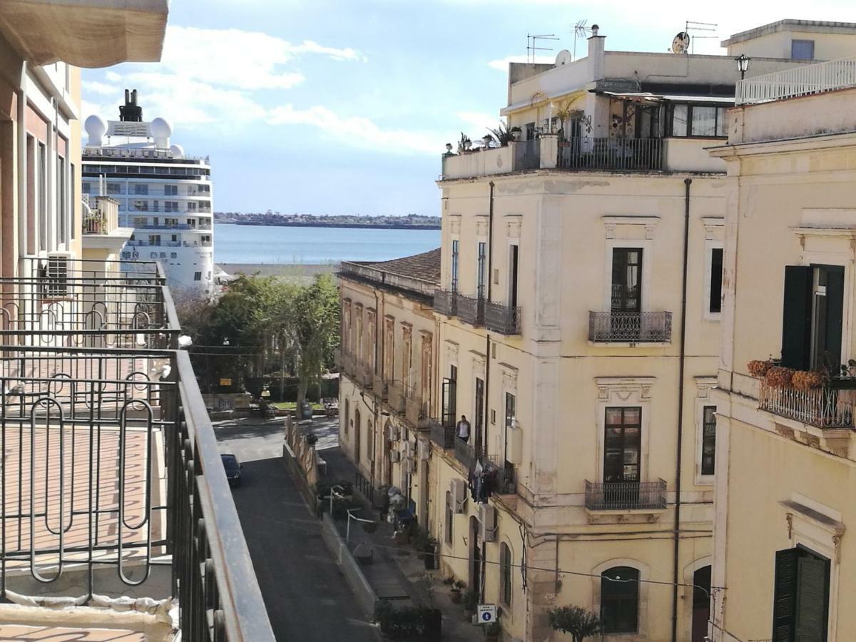 דירות סירקוזה Pontemare Ortigia מראה חיצוני תמונה